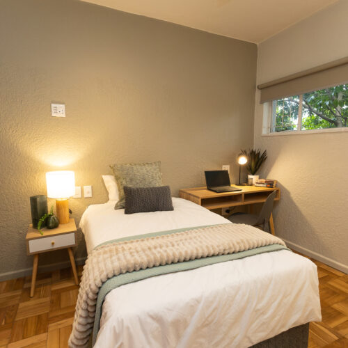 Room 2 Angel View Unit 18