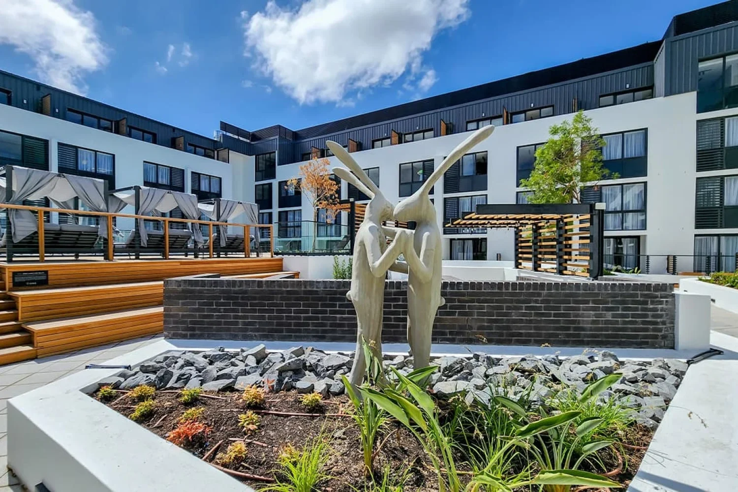 Main-Courtyard-The-One
